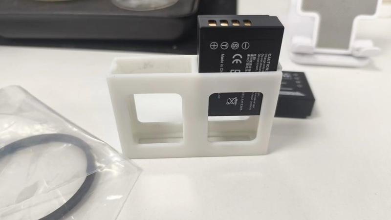 Fujifilm battery case for w126s