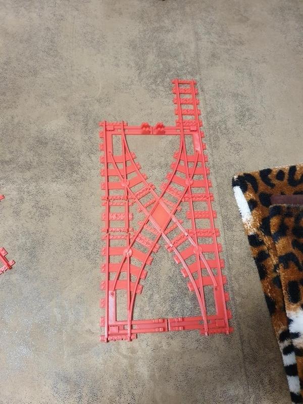 LEGO double Switch out of 7 main parts, Fits into 20 cm buildplate