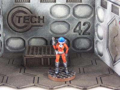 Space Girl (28mm Miniature)