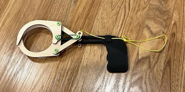 Kiwi Crate - Claw Handle