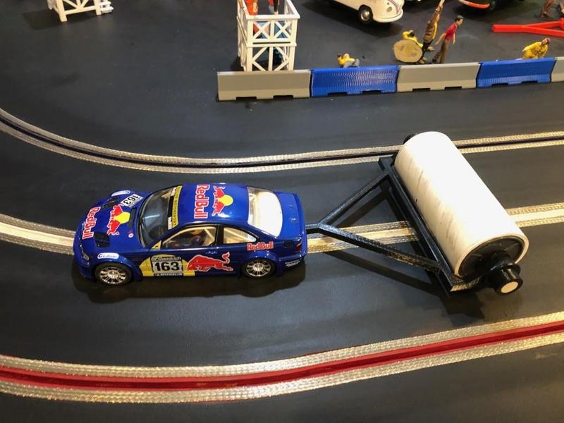 Slot car track cleaner - roller
