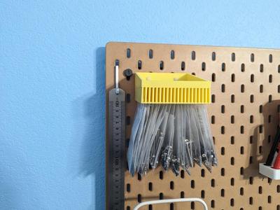 Zip Bag Hanger