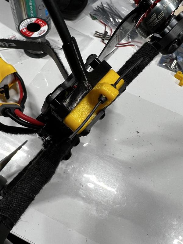 ImpulseRC Apex EVO ExpressLRS Antenna Mount