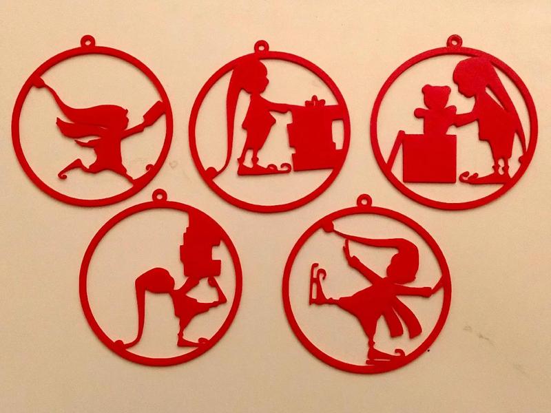 Pack de 5 lutins à suspendre - Pack of 5 hanging elves   