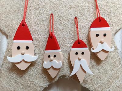 Colgadores de Papa Noel. Adornos para el árbol   