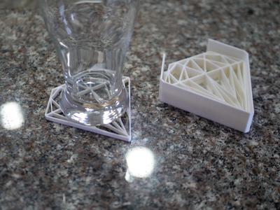 Diamond Shaped Coaster With Coaster Holder