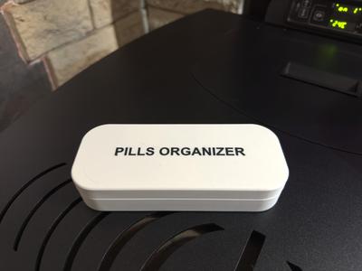pills organizer