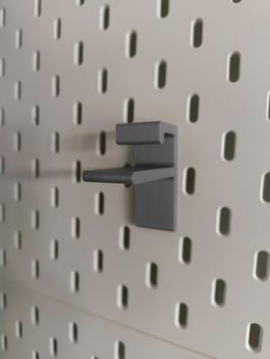 Skadis Cap Holder