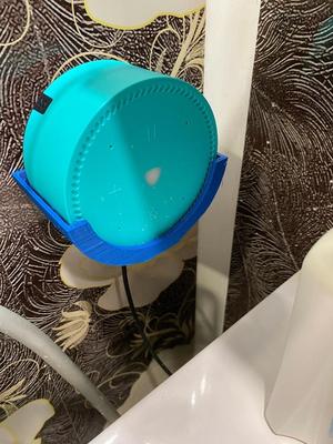 Yandex Station Light on the wall