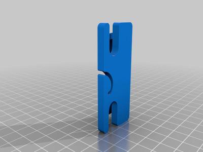 Earbuds holder clip