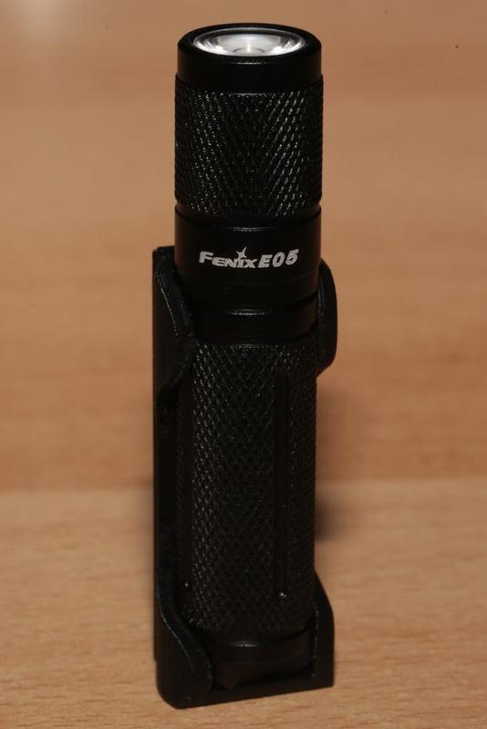 Wall holder for Fenix E05