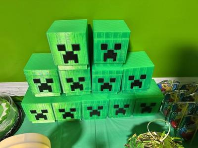 Minecraft Party Favors, Creeper Head