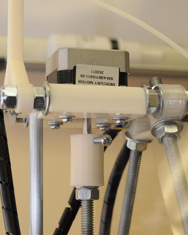 Tinker Z Coupling (SAE)