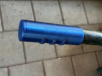Wheelbarrow Handle / Schubkarrenhandgriff