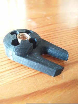 Geeetech Prusa i3 Pro B TR8 z-wobble fix