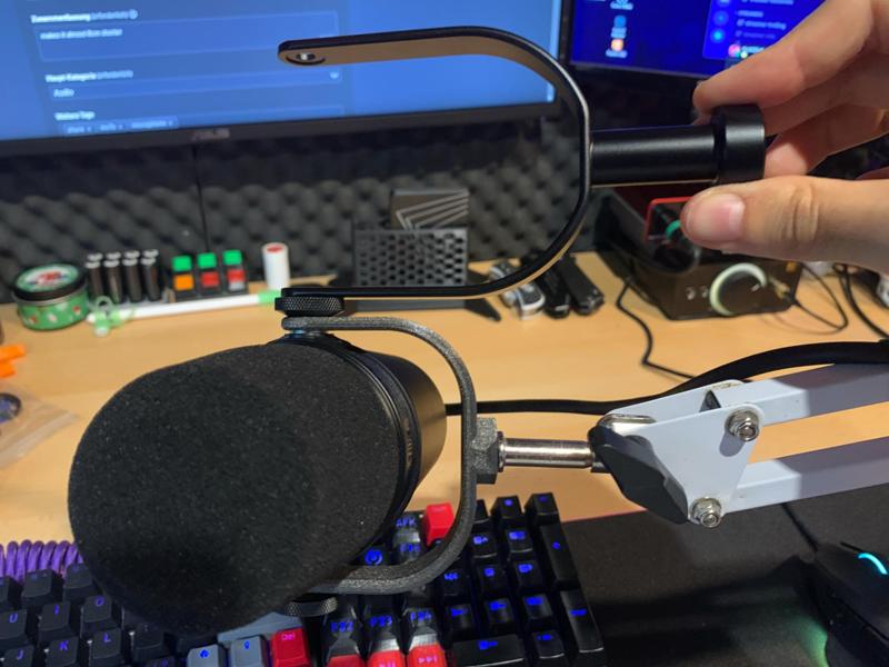 Shure MV7X Shorter Holder