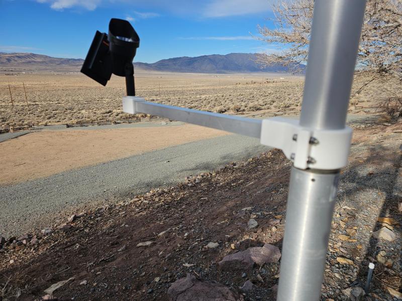 Flag Pole Light Mount