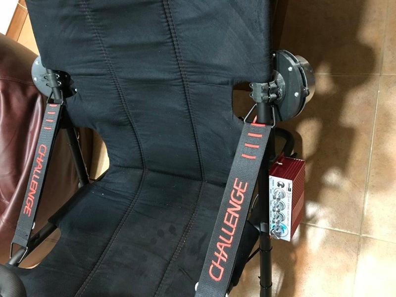 Bodyshaker en Playseat Challenge Lowcost