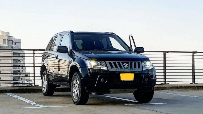 Suzuki Grand Vitara 2006-2009 grill