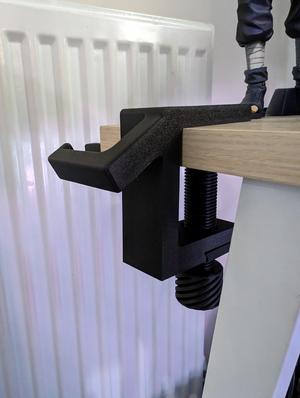 Valve Index hook - desk mount v2