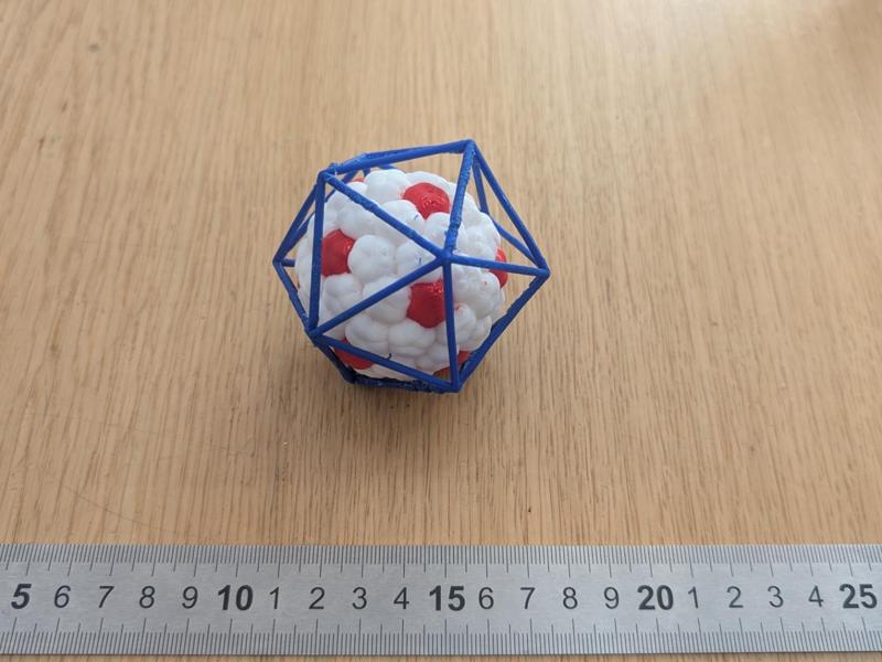 A simplified model of SV40 Capsid