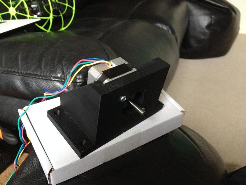 NEMA 17 Stepper Motor Mount 90 Degree Mount