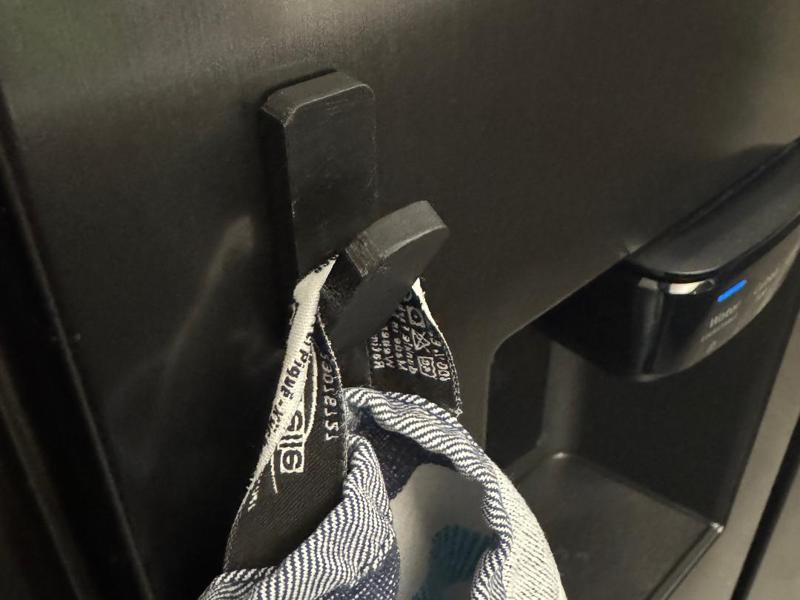 Magnetic Fridge Hook 