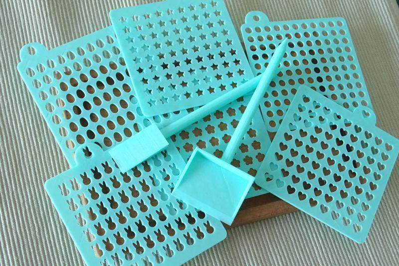 pack of stencils and sprinkles paddles