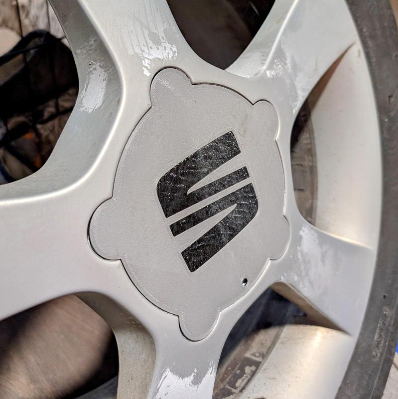 Seat Altea Ibiza Leon Wheel Center Cap 5P0601149A 5P0601149E