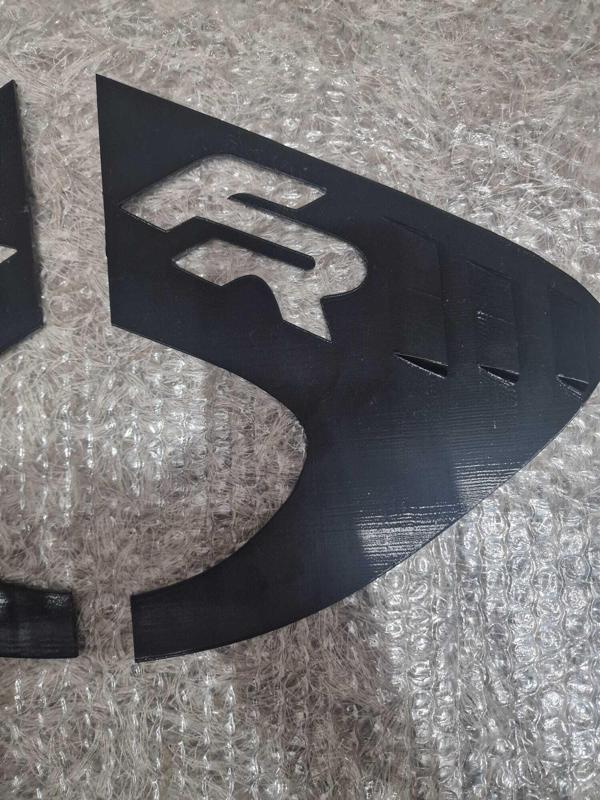 Seat leon 1p (leon 2 )  Gills for Seat Leon 1P/MK2 2006-2013 rear window trim FR logo