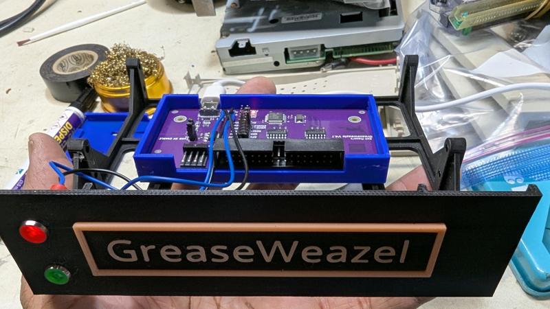 Raised GreaseWeazle emblem for your stand alone case