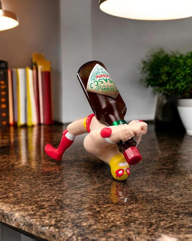 El Luchador Tabasco Holder
