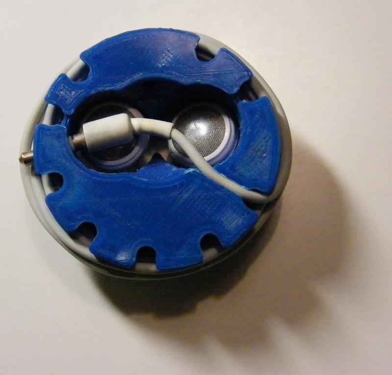 Universal Earbud Cable Spooler - JACK improving