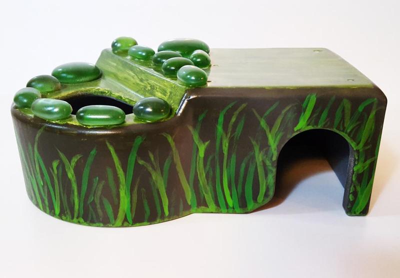 Creature House / Corner Hide Away - for Fish Tank / Aquarium / Terrarium