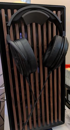 Fractal North XL Headphone Holder