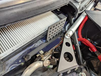 Porsche Boxster 986/987 Cabin air filter hold down