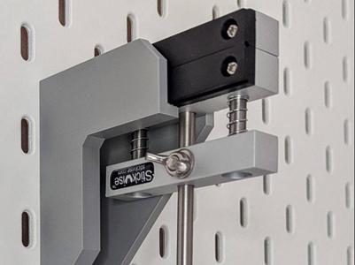 Skadis, Stickvise PCB vice holder