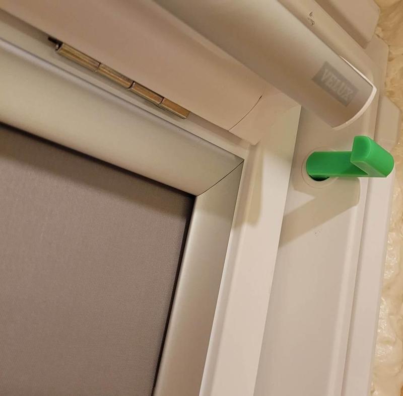 Velux (roof) window limiter