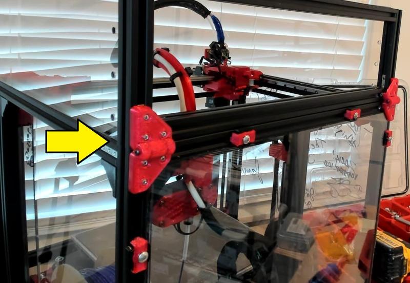 2020 Panel Corner Clip Hinge, rotates 180 degrees (based on Voron)