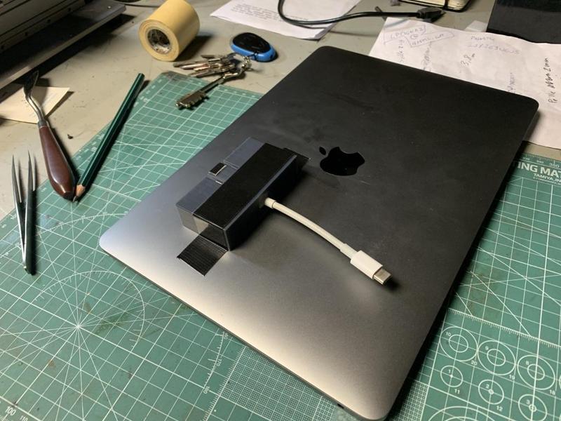 USB-C Digital Multiport Adapter Case for Mackbook Air