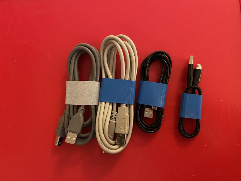 Cable organizer - Organizador de cables