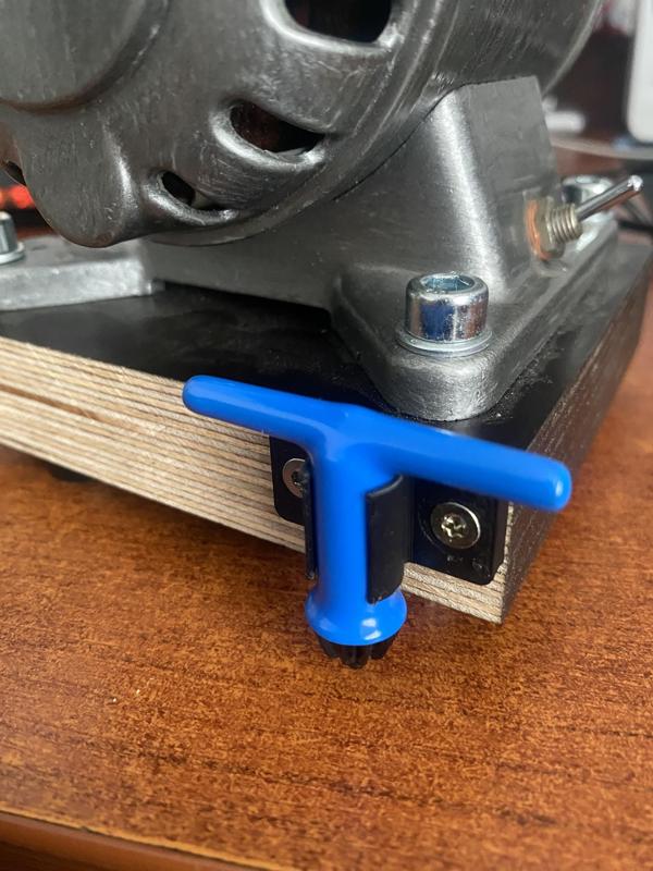 Mini drill chuck key holder