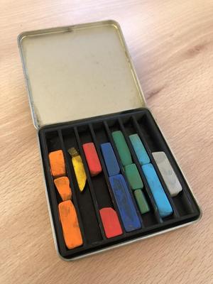 Neuland Pastel Box Separator