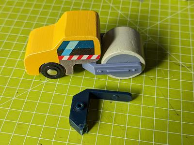 Compactor Tractor for Brio/Ikea like wooden train tracks - fork fix