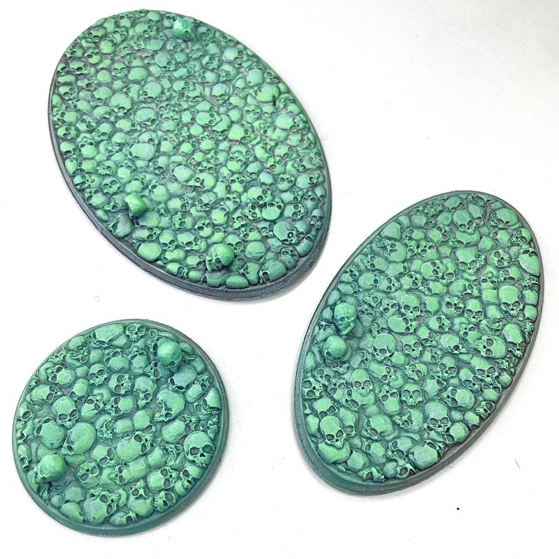 33 Piece Skull Base Set