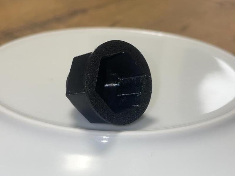 screw case