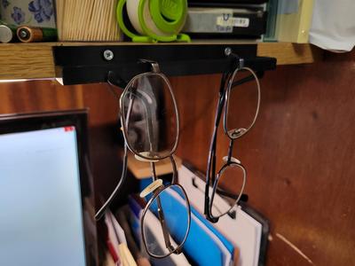 Eyeglass Rack