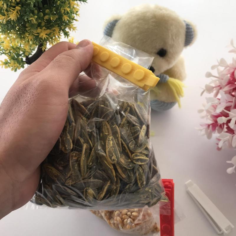 Building block food seal clip