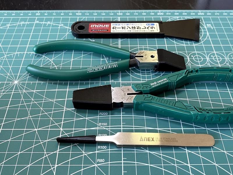 Tip protectors for tools