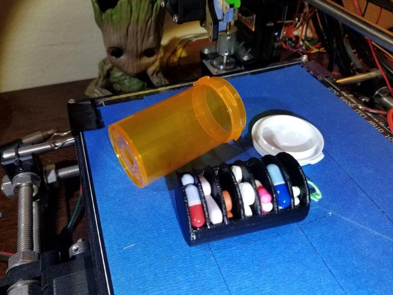 Parametric Pill Container Divider